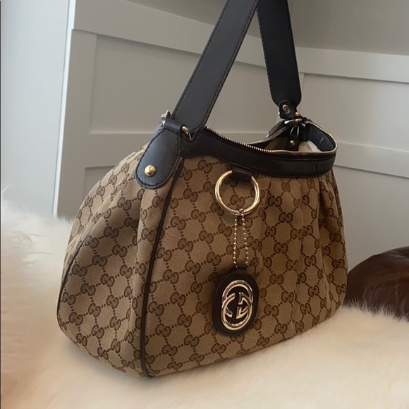 Gucci Shoulder Bag - Picture 1 of 7